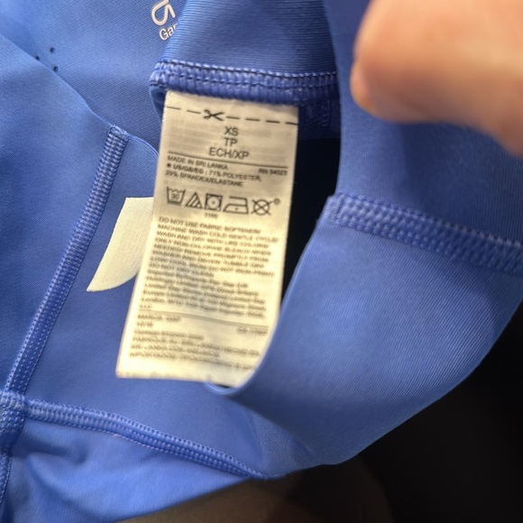 Gap fit Sz. XS sculpt compression - Picture 7 of 7